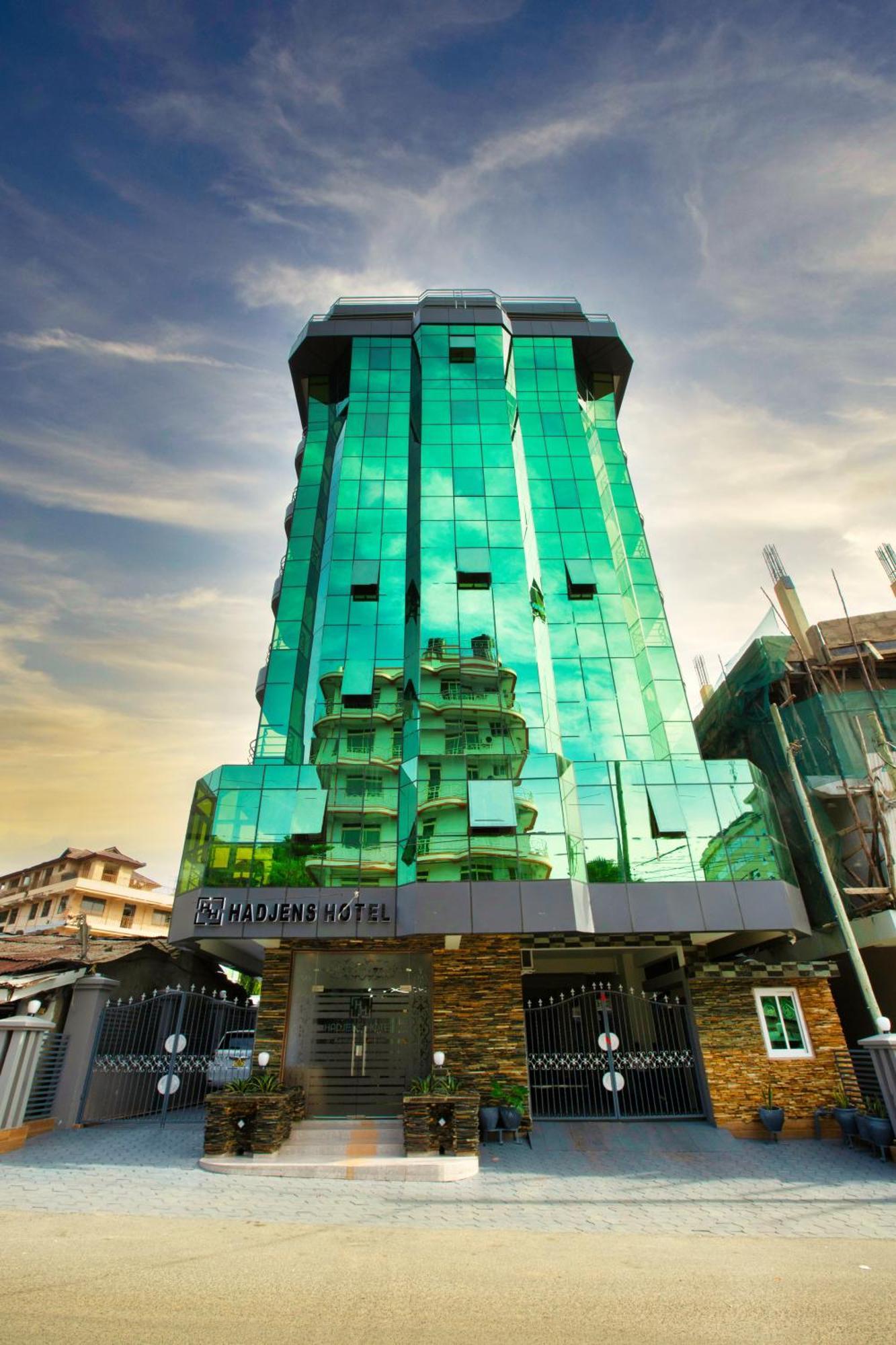 Hadjens Hotel Mwanza Buitenkant foto